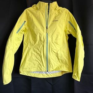 Women’s Patagonia Rain Jacket